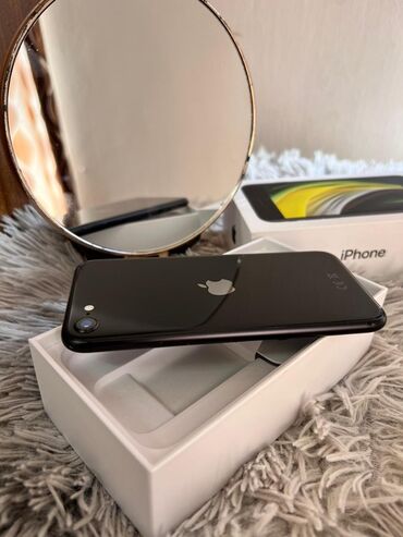 бу стиральная машина автомат: IPhone SE 2020, Qara