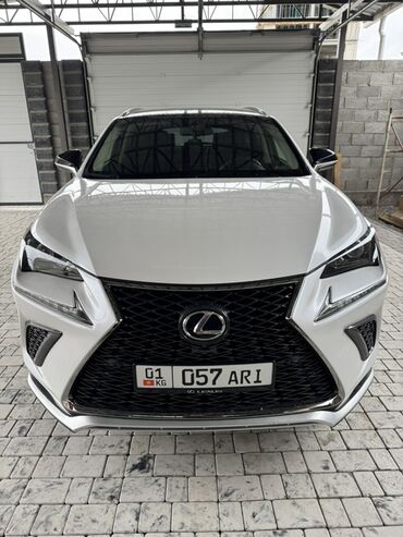 жс лексус: Lexus NX: 2017 г., 2 л, Автомат, Бензин, Кроссовер