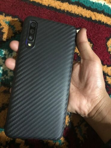 нетбук бу: Samsung Galaxy A50, Б/у, 64 ГБ, 1 SIM