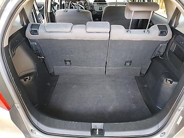 Транспорт: Honda Fit: 2010 г., Автомат, Бензин, Хэтчбэк — 8