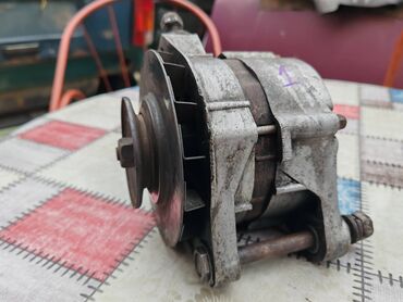 Auto delovi: Alternator Lada 2107 Riva, Lada 2121 Niva 1.6 br.1 . Polovno, ocuvano — 3