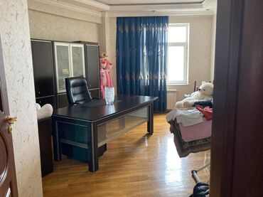 Yeni tikili: 7 otaqlı, Yeni tikili, 280 kv. m — 12