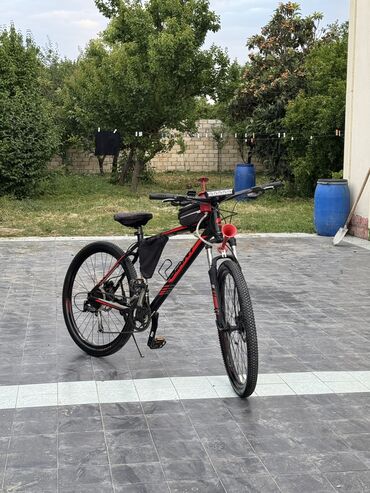 Şəhər velosipedləri: İşlənmiş Şəhər velosipedi Giant, 28", sürətlərin sayı: 12, Ünvandan götürmə — 3