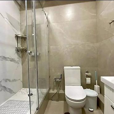 Долгосрочная аренда квартир: 4 комнаты, Риэлтор, Без подселения, С мебелью полностью — 9