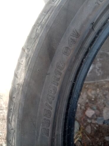 ман 8 224: Шины 235 / 45 / R 18, Лето, Б/у, Пара, Легковые, Япония, Bridgestone