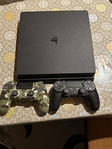 minecraft ps4 disk: PlayStation 4 Slim 2 pult gta5 disk hediyye qiymetde razilasariq — 1