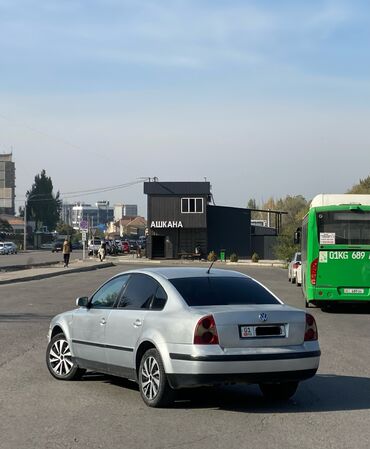 авто в рассрочку без первоначального взноса бишкек: Volkswagen Passat: 2001 г., 2 л, Механика, Бензин, Седан