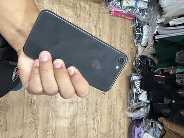 скупка маниторов: IPhone 8, Б/у, 64 ГБ, Jet Black, Зарядное устройство, Чехол, 99 %