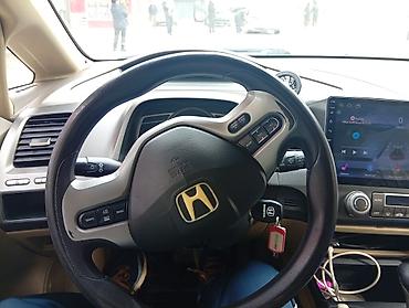 Другие аксессуары для салона: Honda Civic седан — интерьер и комплектация - Светлый бежевый салон с — 6