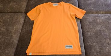 футболка levis мужская: Футболка M (EU 38), цвет - Оранжевый