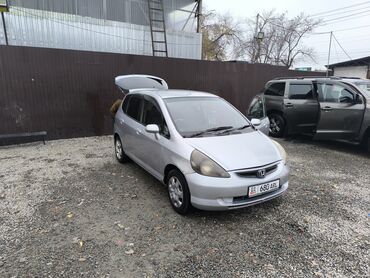 Honda: Honda Fit: 2002 г., 1.3 л, Вариатор, Бензин, Хэтчбэк