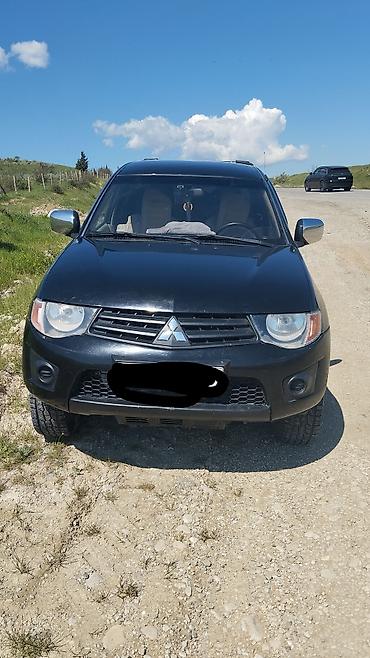 sukanlar: Mitsubishi Pikap: 2.4 l | 2012 il 308377 km Pikap — 1