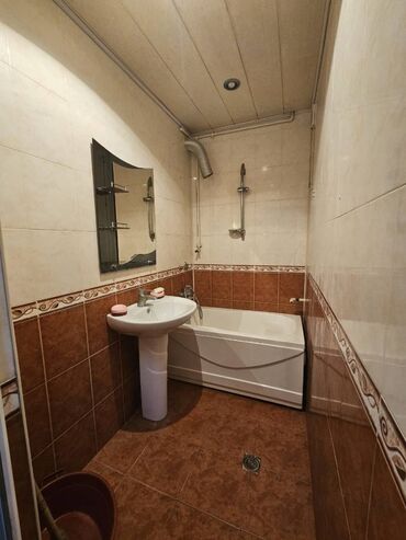 Uzunmüddətli kirayə mənzillər: Azadliq prospektinde,Azadliq metrosuna 2 deqiqelik mesafedeAvrasiya — 6