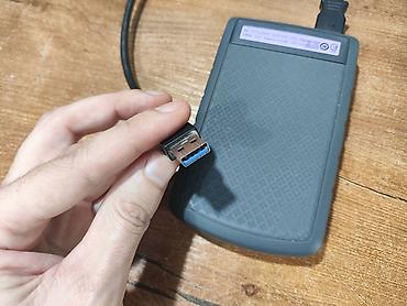 Жесткие диски, переносные винчестеры: Накопитель, Б/у, Transcend, HDD, 3 ТБ, 2.5" — 4