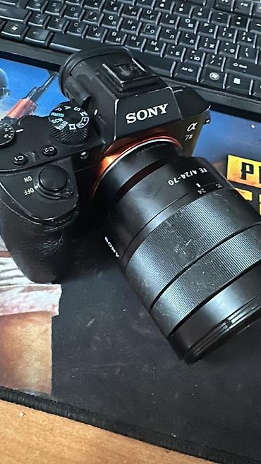 фото апарад: Sony α7 III(ILCE-7M3) с полнокадровым сенсором и стабилизацией — 1