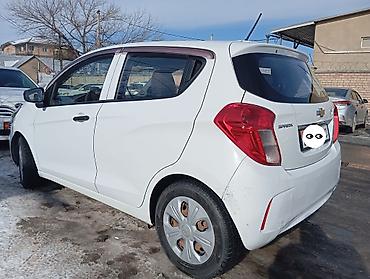 Chevrolet: Chevrolet Spark: 2018 г., 1 л, Автомат, Бензин, Хэтчбэк — 3