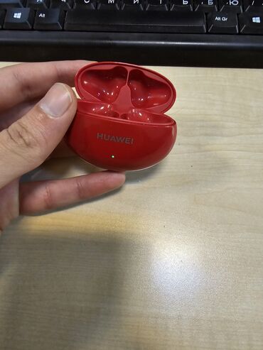 huawei nauşnik: Huawei Freebuds 4i original cızığı belə yoxdur qutusu mövcuddur