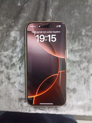 iphone 14 pro ekran: IPhone 16 Pro, 128 GB, Desert Titanium, Barmaq izi, Simsiz şarj, Face ID