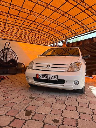 бензонасос тойота виш: Toyota Ist: 2003 г., Автомат, Бензин, Хэтчбэк — 4