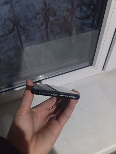 Apple iPhone: IPhone 11 Pro Max, Б/у, 256 ГБ, Зеленый, Чехол, 89 % — 3