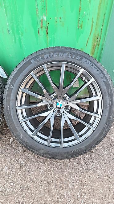r20 bmw: Комплект BMW дисков с установленным зимним комплектом шин Michelin — 2