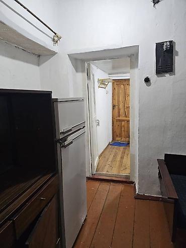 Продажа полдома: 📍ул. Фучика 🔘4-комнаты 🔘51,8м² Продается полдома. Участок ровный — 6