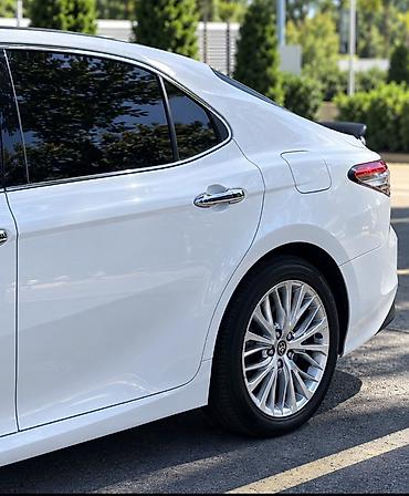 audi 100 c 4: Toyota Camry: 2018 г., Автомат, Бензин, Седан — 4