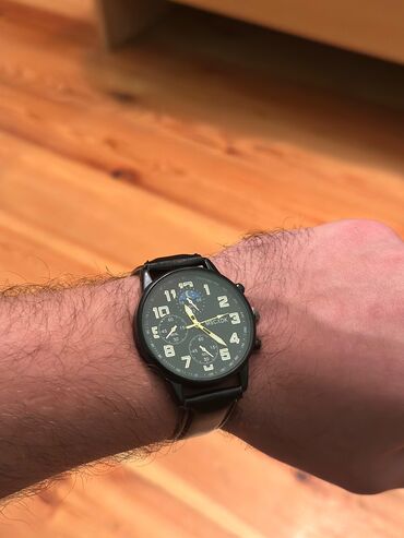 Qol saatları: Yeni, Qol saatı, Cartier, rəng - Gümüşü — 19