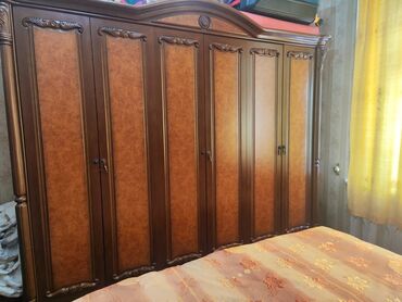 Mətbəx mebeli: Qarderob, paltar dolabı