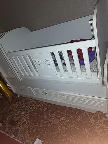 Aymimi brendinə aid uşaq beşiyi - Rəng: ağ - Material: MDF/taxta