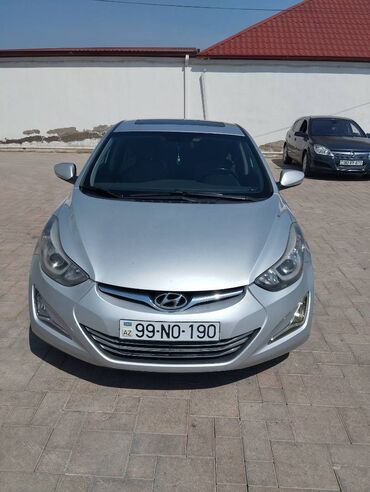 Hyundai: Hyundai Elantra: 2 l | 2014 il Sedan — 7