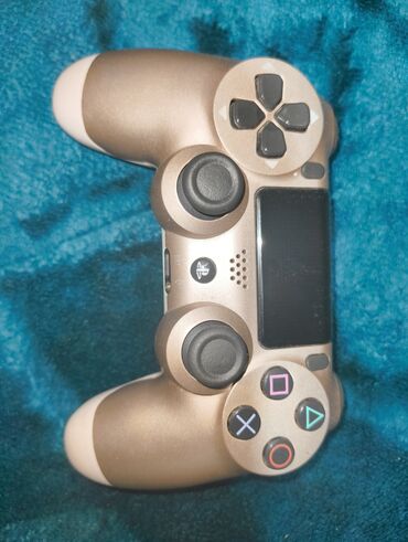 PS4 (Sony PlayStation 4): Контроллер PS4 Pro Dualshock б/у в состоянии 10/10. Все кнопки
