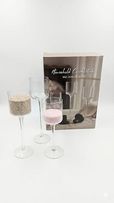 Декор и интерьер: Набор стеклянных подсвечников на высокой ножке (3 штуки) Размер:высота — 4
