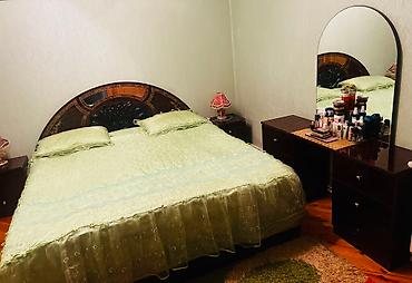 komputer stolu satisi: Mebel satılır Yataq mebeli Kocle baglı satılır Embawoodun mehsuludu — 2