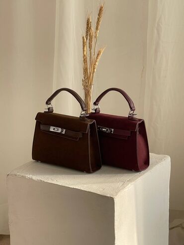 Классические сумки: Стильная сумка под Hermès (реплика) Элегантная бархатная сумочка — at lalafo.kg Классические сумки: Стильная сумка под Hermès (реплика) Элегантная бархатная сумочка —
