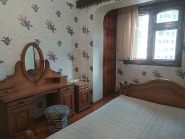 Uzunmüddətli kirayə mənzillər: Nəsimi rayonu, Azərbaycan Tibb Universtetinin yanında 9 mərtəbəli — 4