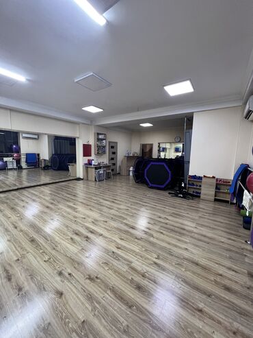 Другая коммерческая недвижимость: Продаю помещение от собственника на пересечении Боконбаева - — 8