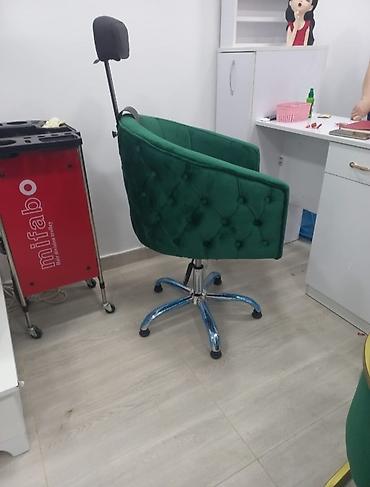 Yeni, Saç kəsimi kreslosu
