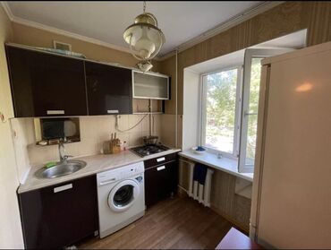 Долгосрочная аренда квартир: 2 комнаты, 50 м², Индивидуалка, 3 этаж