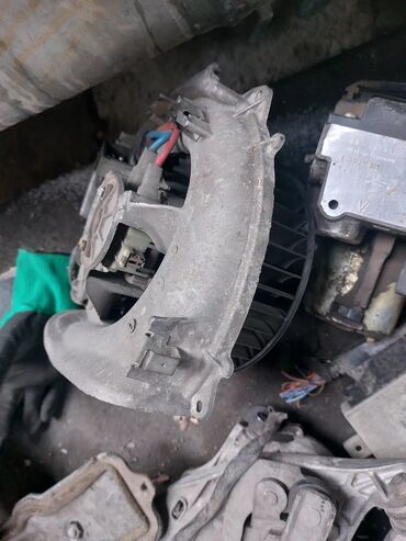 Другие автозапчасти: Есть в наличии оригинал запчасти от кабана 140 кузов. моторчик — 16