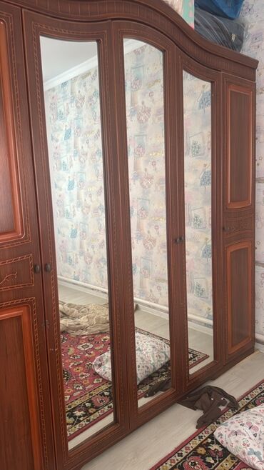купить диван трансформер 3 в 1: Кийим салуучу шкаф, Колдонулган, Түз
