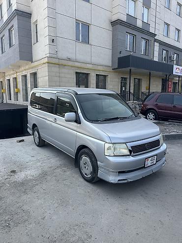 Honda: Honda Stepwgn: 2001 г., 2 л, Автомат, Минивэн — 6