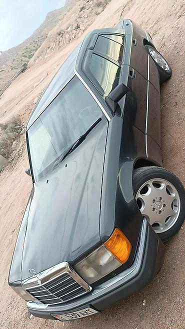 мерс 210 430: Mercedes-Benz W124: 1992 г., 2.3 л, Автомат, Бензин, Седан — 3