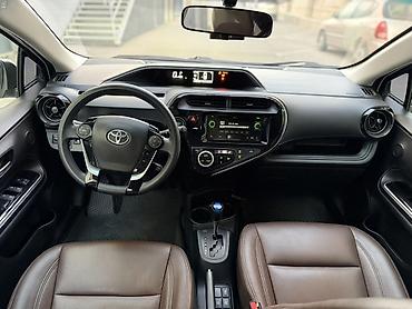 primera p11: Toyota Prius C: 2018 г., 1.5 л, Вариатор, Гибрид, Хэтчбэк — 9
