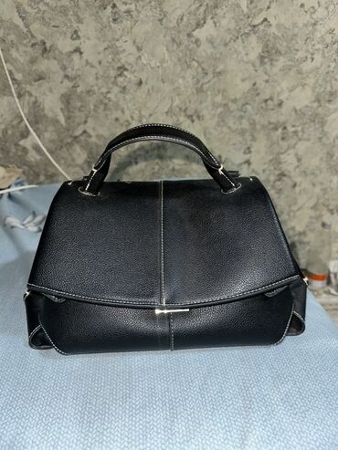 искусственные волосы на заколках бишкек: Продаю сумку Бренда Polene натуральная кожа носили 2-3 раза