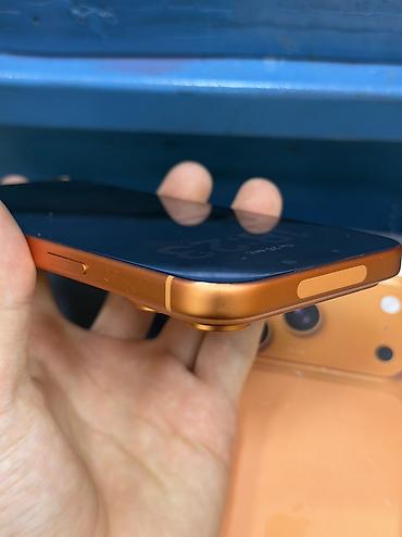 mini 4 pro: IPhone 17 Pro Max, Б/у, 512 ГБ, Оранжевый, Защитное стекло, Чехол, Коробка, В рассрочку, 91 % — 4