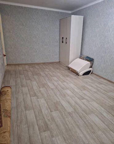 Долгосрочная аренда комнат: 1 комната, 36 м², 104 серия, 2 этаж, Евроремонт