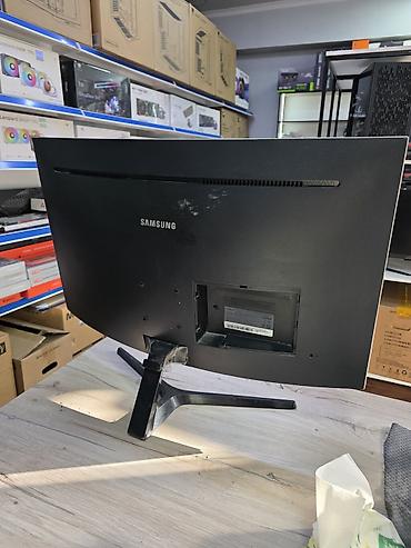 tab 2: Монитор, Samsung, Б/у, LED, 32" - 33" — 4