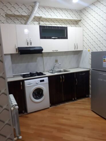 Uzunmüddətli kirayə mənzillər: Xətai rayonu Əhmədli metrosunun yaxınlığında,11 mertebeli binanın 2-ci — 9