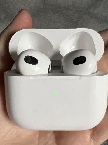 Уюлдук телефондор үчүн башка аксессуарлар: Air Pods 3, original Срочно! Без комплекта, без коробки. Только